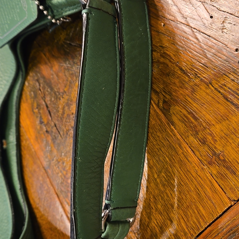 Coach Vintage "Julia" Green Pebble Leather Hobo Bag RARE - Picture 10 of 10